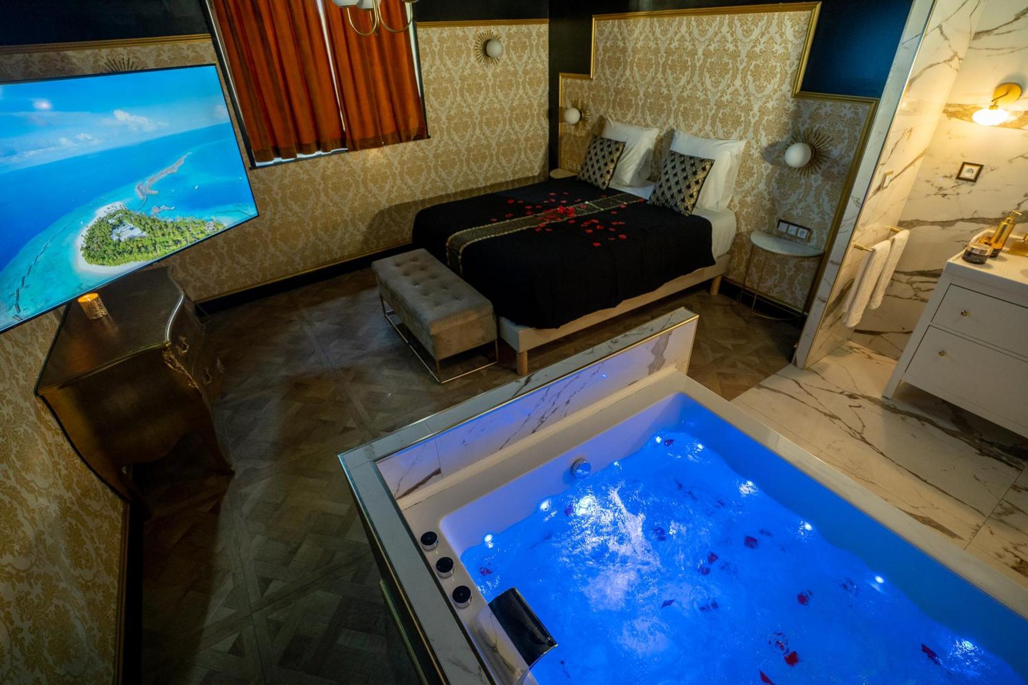 Appartement D'Exception Avec Jacuzzi Виллефранче-Сур-Салне Экстерьер фото